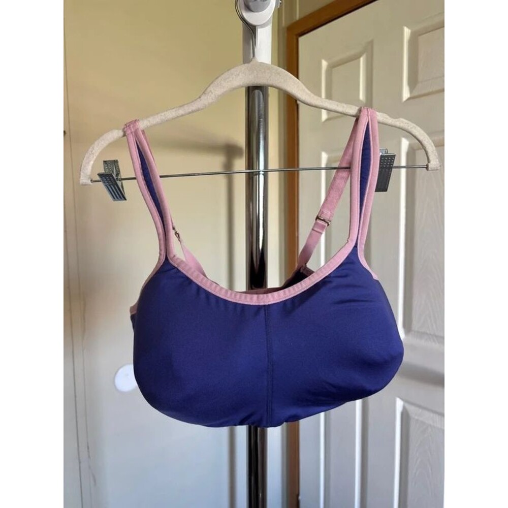 Purple Natori bra size 36G back closure sport